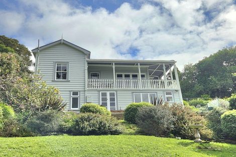 Photo of property in 14 Maning Street, Kohukohu, 0491