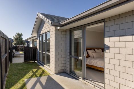 Photo of property in 43 Kaiora Drive, Papamoa Beach, Papamoa, 3118