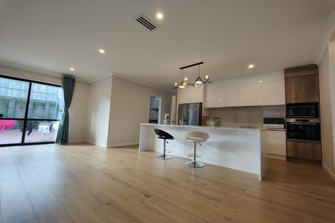 Photo of property in 12 Ngaki Street, Flat Bush, Auckland, 2019