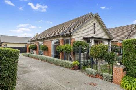 Photo of property in 33 Henley Green, Northwood, Christchurch, 8051