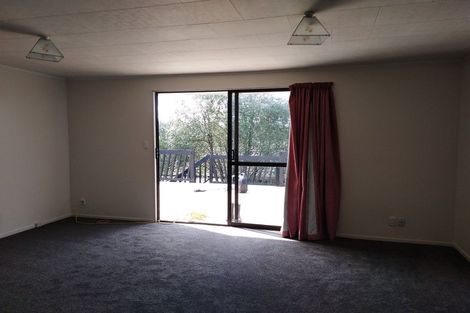 Photo of property in 11 Arde Place, Massey, Auckland, 0614
