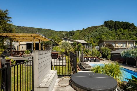 Photo of property in 50 Main Rd Havelock, Havelock, 7100