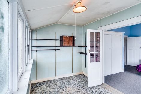 Photo of property in 67 Taradale Road, Onekawa, Napier, 4110