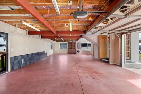 Photo of property in 3 Wallace Road, Ranui, Auckland, 0612