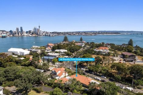 Photo of property in 49 Stanley Point Road, Stanley Point, Auckland, 0624