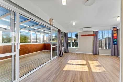 Photo of property in 53b Springs Road, Parakai, 0830