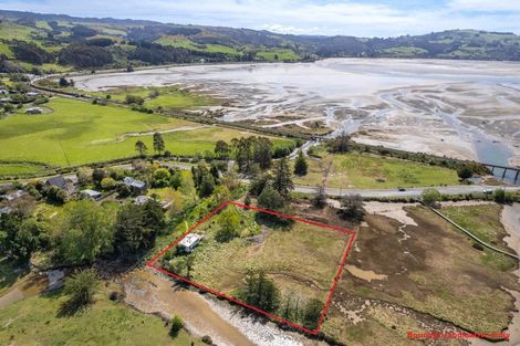 Photo of property in 54 Doctors Point Road, Waitati, 9085