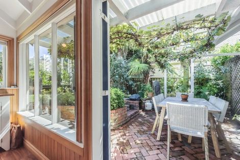 Photo of property in 168 Collingwood Street, Nelson, 7010