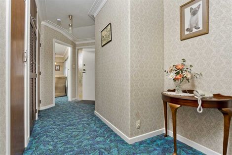 Photo of property in 87 Hillcrest Avenue, Hillcrest, Auckland, 0627