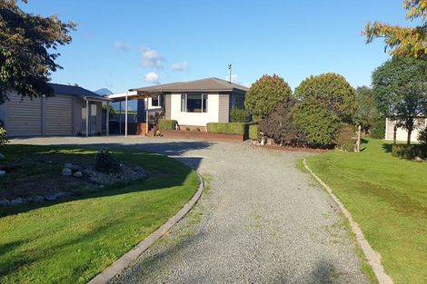 Photo of property in 323 Appleby Highway, Appleby, Richmond, 7081