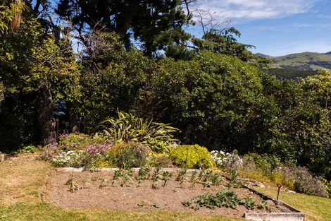 Photo of property in 46 Bayview Crescent, Duvauchelle, 7581