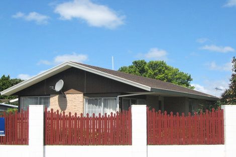 Photo of property in 2 Magenta Place, Broomfield, Christchurch, 8042