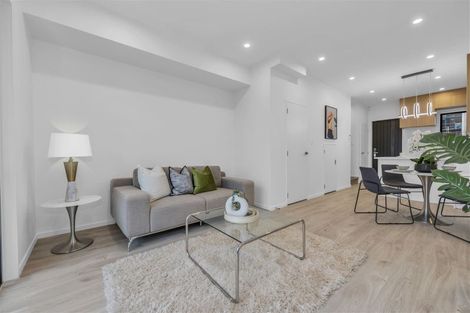 Photo of property in 3 Rana Road, Flat Bush, Auckland, 2019