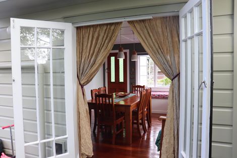 Photo of property in 86 Hakanoa Street, Huntly, 3700