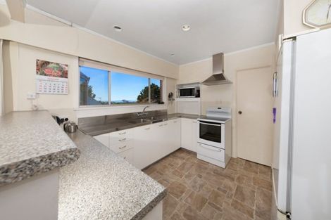 Photo of property in 5 Elizabeth Place, Mairangi Bay, Auckland, 0630