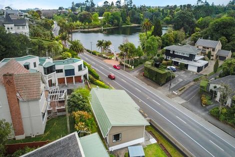 Photo of property in 87 Great North Road, Saint Johns Hill, Whanganui, 4501