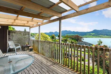 Photo of property in 10 Moana Drive, Tanners Point, Katikati, 3177