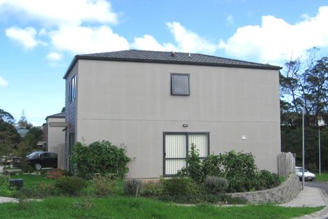 Photo of property in 22 Rakich Place, Henderson, Auckland, 0612