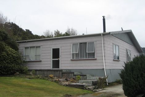 Photo of property in 5 Ross Street, Dunollie, Runanga, 7803