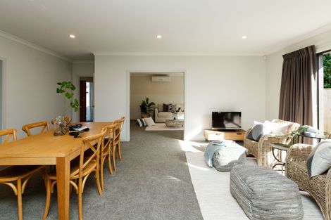 Photo of property in 4a Montgomery Terrace, Hokowhitu, Palmerston North, 4410