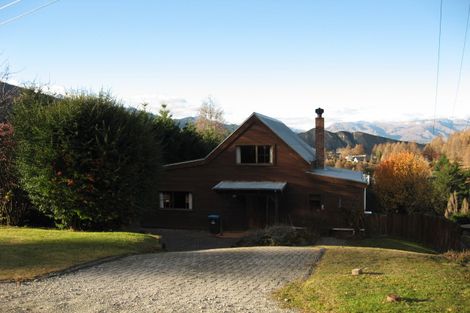 Photo of property in 30 Mcchesney Road, Arthurs Point, Queenstown, 9371