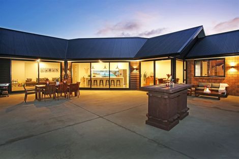 Photo of property in 5 Braxonne Close, Pukekohe, 2120