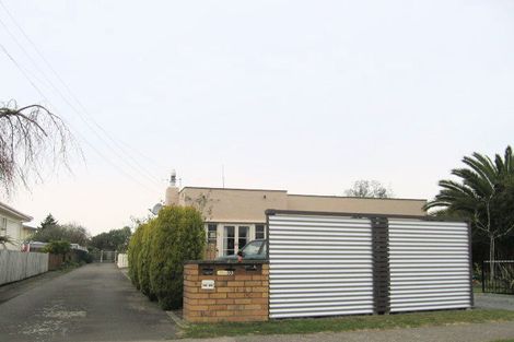 Photo of property in 2/33 Avondale Road, Taradale, Napier, 4112