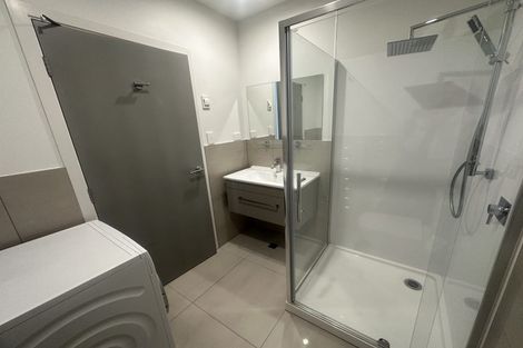 Photo of property in Wyndham Gardens Apartments, 30 Red Oaks Drive, Frankton, Queenstown, 9300