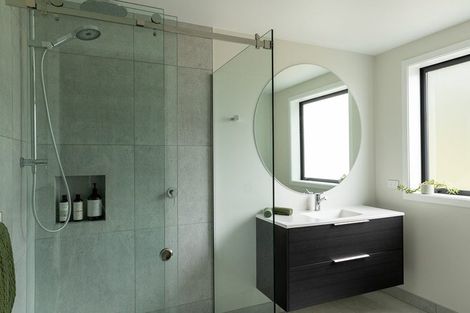 Photo of property in 18 Lookout Drive, Mount Creighton, Queenstown, 9371