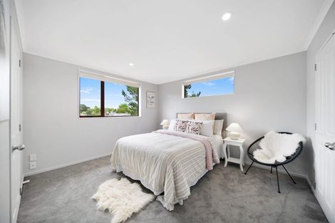 Photo of property in 13 Keri Vista Rise, Papakura, 2110