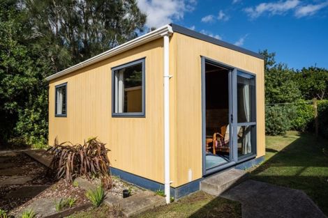 Photo of property in 286 Rehutai Road, Baylys Beach, Dargaville, 0377