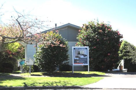 Photo of property in 26 Cherry Lane, Acacia Bay, Taupo, 3330