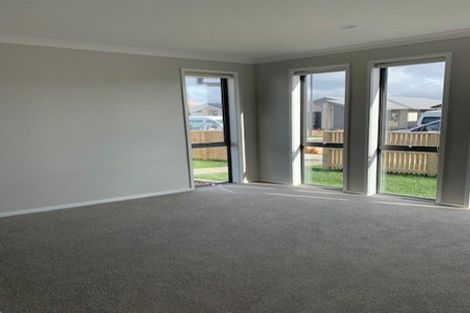 Photo of property in 10 Greenwich Street, Papamoa, 3118