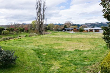 Photo of property in 17 Charteris Rise, Riverdale, Gisborne, 4010