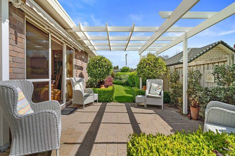 Photo of property in 16 Hidcote Place, Bethlehem, Tauranga, 3110
