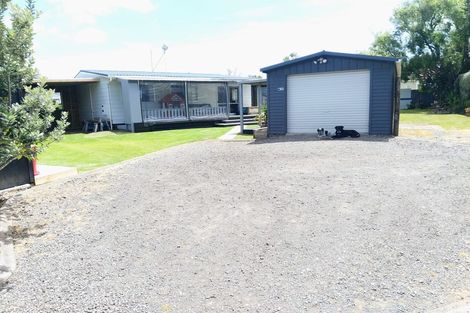 Photo of property in 49 Stevenson Road, Clarks Beach, 2122