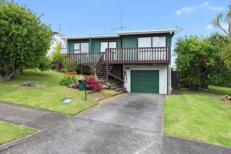 Photo of property in 5 Glenshee Place, Highland Park, Auckland, 2010