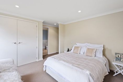 Photo of property in 7 Gleneagles Terrace, Ilam, Christchurch, 8053