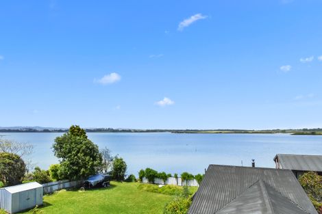 Photo of property in 13a Lawson Way, Weymouth, Auckland, 2103
