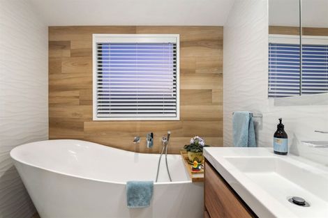 Photo of property in 13a Bayswater Avenue, Bayswater, Auckland, 0622