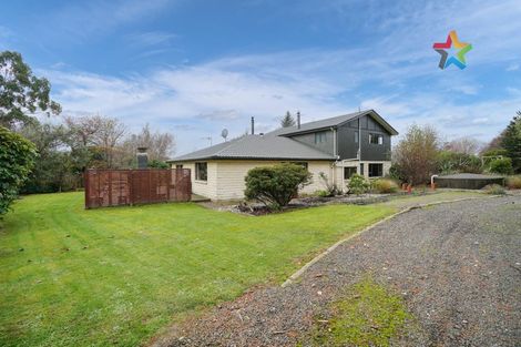 Photo of property in 220 Mill Road South, Seaward Bush, Invercargill, 9871