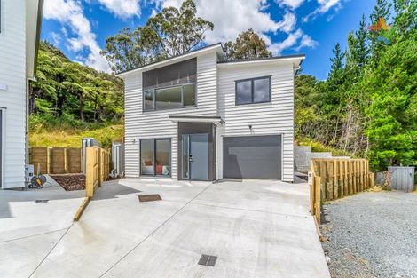 Photo of property in 9 Te Ara O Tahumate, Stokes Valley, 5019