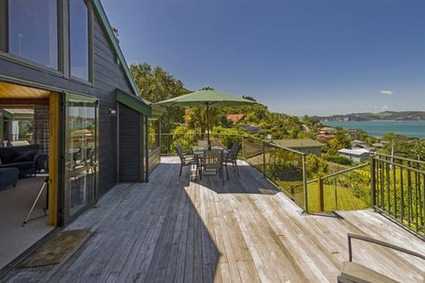 Photo of property in 14 Haddon Crescent, Whitianga, 3510