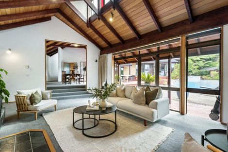 Photo of property in 106 Kowhai Road, Campbells Bay, Auckland, 0630