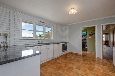 Photo of property in 85 Grey Street, Woodville, 4920