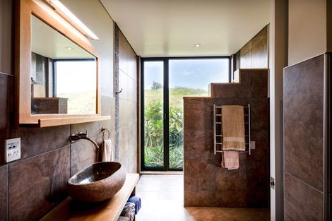 Photo of property in 201 Te Maire Road, Te Kopuru, 0371