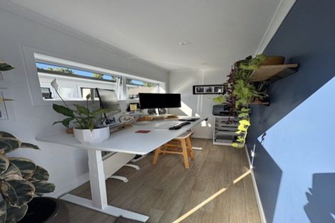 Photo of property in 24 Christie Crescent, Havelock North, 4130