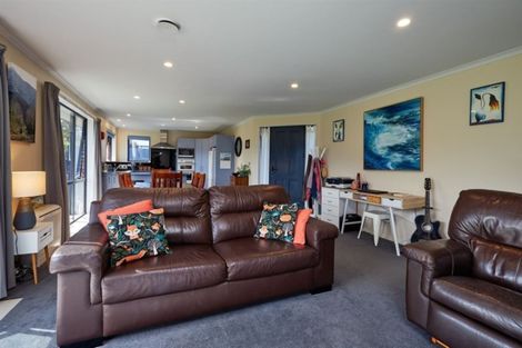 Photo of property in 30 Davidson Terrace, Kaikoura, 7300