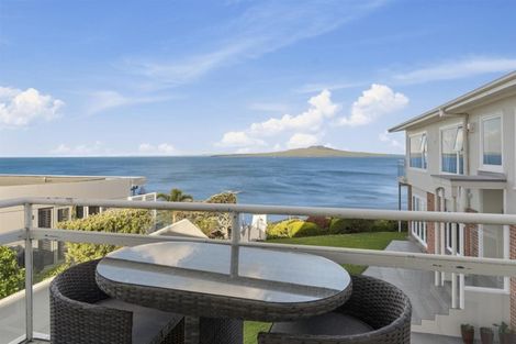 Photo of property in 5/241 Hurstmere Road, Takapuna, Auckland, 0622