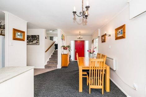 Photo of property in 33 Ocean Road, Paraparaumu Beach, Paraparaumu, 5032